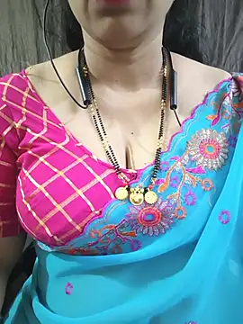 Snapshot of bhuvana555 chatting on 07/02/26, 05:13 bhuvana555 online show from 07/02/26, 05:13