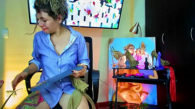 oriana thomson2 online show from 01/16/25, 12:02