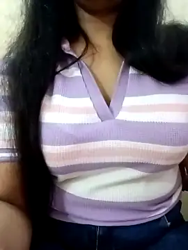 Snapshot of Rina777o chatting on 03/04/25, 05:45 Rina777o online show from 03/04/25, 05:45