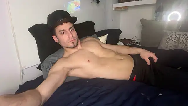 hot shot 13 online show from 01/11/26, 06:18