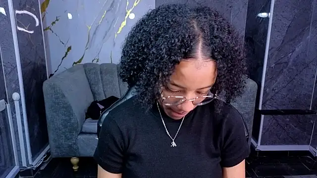 Violeth b online show from 10/30/25, 12:50