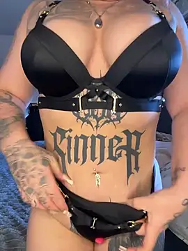 elina may online show from 11/12/25, 10:26