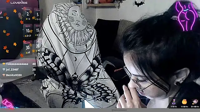 LisandreLaVenale online show from 12/05/24, 02:20