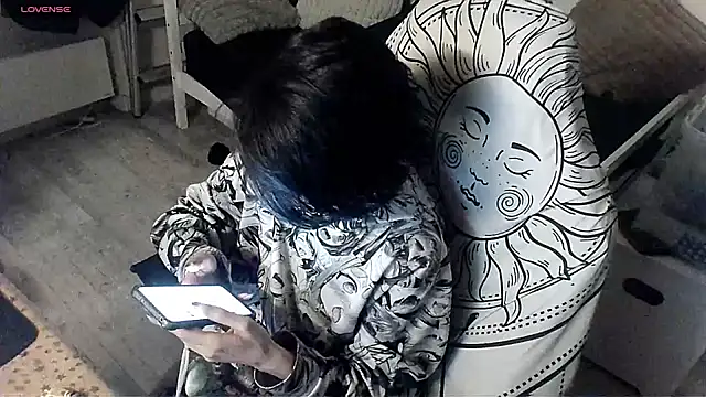 LisandreLaVenale online show from 12/11/24, 11:10