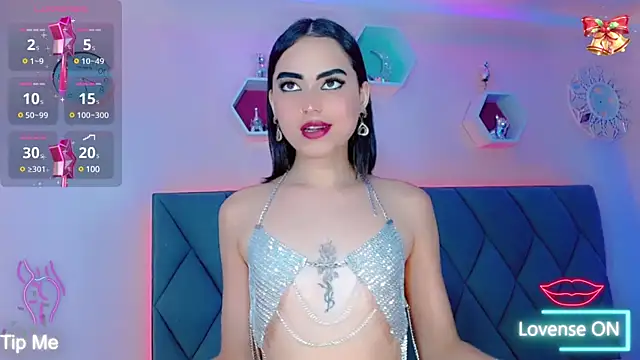 Snapshot of JessieAfrodita chatting on 01/04/25, 09:00 JessieAfrodita online show from 01/04/25, 09:00