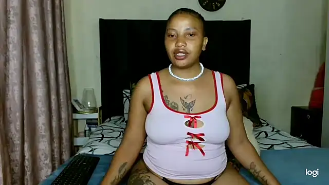 quenliyasa online show from 01/11/26, 09:20