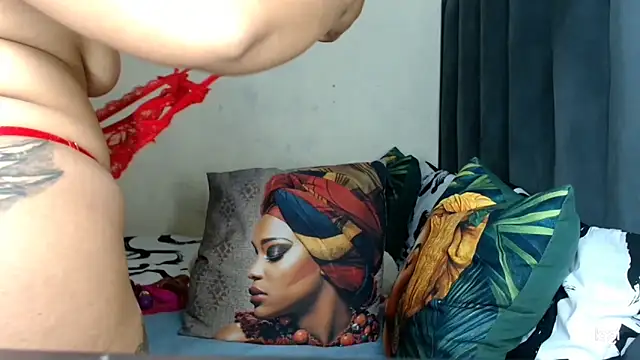 quenliyasa online show from 03/19/26, 07:29