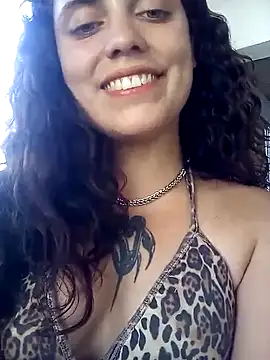 Snapshot of lucylovles chatting on 03/21/25, 07:35 lucylovles online show from 03/21/25, 07:35