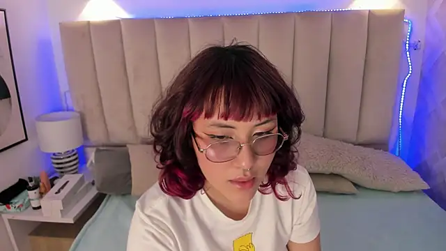 Haru Bonny online show from 12/19/25, 08:16