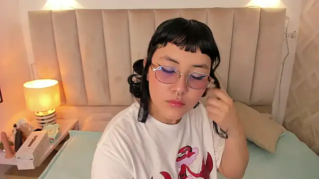 Haru Bonny online show from 01/08/26, 07:38