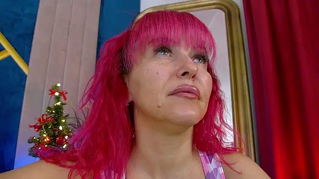 Foxxxy MILF online show from 12/17/25, 04:51