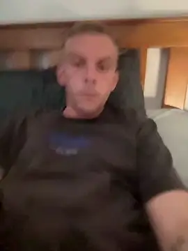 aus guy93 online show from 11/13/25, 01:26