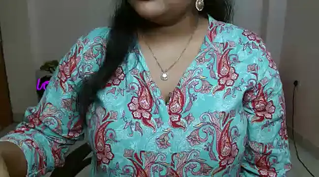 Naughty Ayesha1 online show from 01/29/25, 03:33