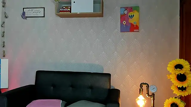 Snapshot of Alaia_Love77 chatting on 07/09/26, 04:33 Alaia Love77 online show from 07/09/26, 04:33