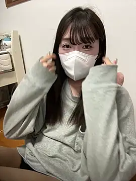 Snapshot of pantumieteruyo chatting on 03/05/25, 02:01 pantumieteruyo online show from 03/05/25, 02:01