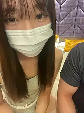 Snapshot of pantumieteruyo chatting on 02/10/26, 02:21 pantumieteruyo online show from 02/10/26, 02:21