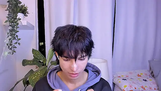 santy-kitty online show from 06/25/26, 03:17