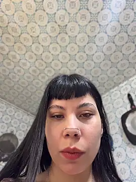 Snapshot of EemaHaruki chatting on 06/19/26, 04:33 EemaHaruki online show from 06/19/26, 04:33