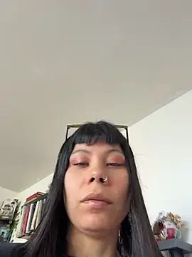 Snapshot of EemaHaruki chatting on 07/23/26, 06:39 EemaHaruki online show from 07/23/26, 06:39