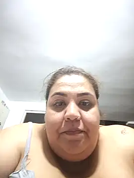 Snapshot of Alisson_am chatting on 02/25/25, 03:42 Alisson am online show from 02/25/25, 03:42