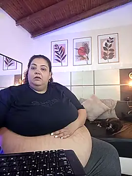 Snapshot of Alisson_am chatting on 03/17/25, 11:42 Alisson am online show from 03/17/25, 11:42