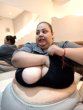 Alisson am online show from 03/18/26, 11:35