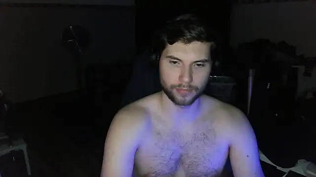 Snapshot of Ironman220 chatting on 01/30/25, 09:25 Ironman220 online show from 01/30/25, 09:25