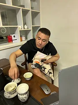 ShaoZian 1 online show from 04/13/26, 06:24