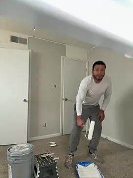 elamante03 online show from 12/10/24, 03:22