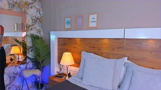 EmaBakker online show from 01/06/26, 11:25