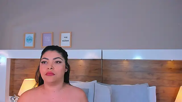 EmaBakker online show from 03/09/26, 05:55