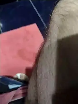 Snapshot of lm279 chatting on 03/13/25, 02:23 lm279 online show from 03/13/25, 02:23