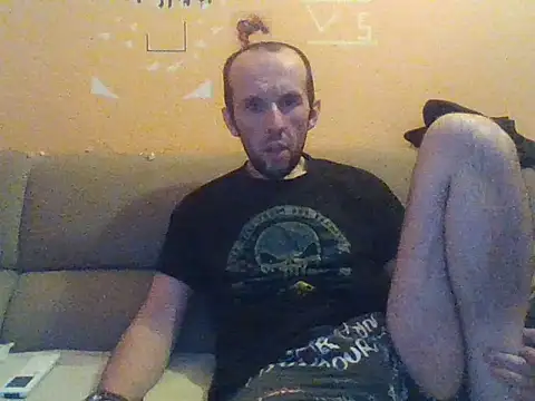 Snapshot of Translover66789 chatting on 05/06/26, 05:07 Translover66789 online show from 05/06/26, 05:07