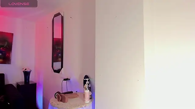 Venus R0se online show from 11/16/25, 11:49