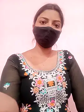 Snapshot of Mahi_Baby25 chatting on 03/06/26, 05:48 Mahi Baby25 online show from 03/06/26, 05:48