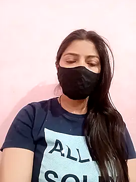 Snapshot of Mahi_Baby25 chatting on 03/27/26, 04:29 Mahi Baby25 online show from 03/27/26, 04:29