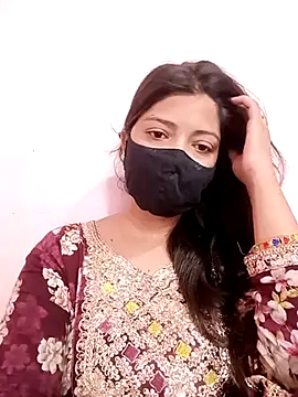 Snapshot of Mahi_Baby25 chatting on 06/20/26, 04:37 Mahi Baby25 online show from 06/20/26, 04:37