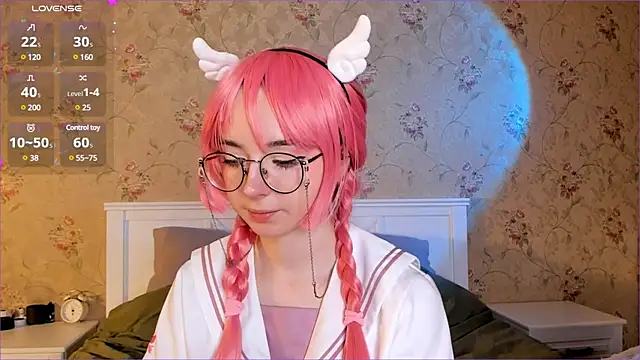 Nora Failure online show from 12/09/24, 11:04