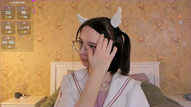 Nora Failure online show from 12/19/24, 11:07