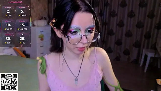 Nora Failure online show from 02/02/26, 03:55