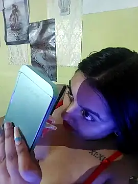 GoddessLorenaTheeSiren online show from 12/21/24, 08:21