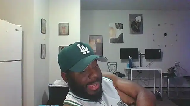 Stayinalive1992 online show from 01/20/25, 07:36