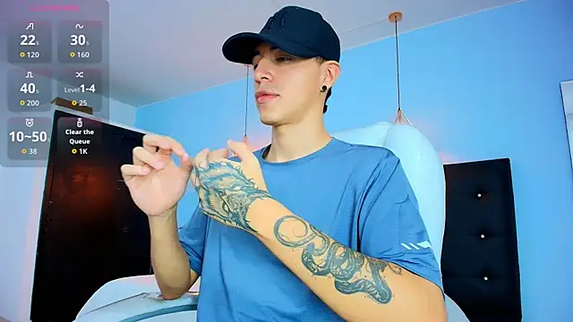 Lobo 17  online show from 09/18/25, 03:41