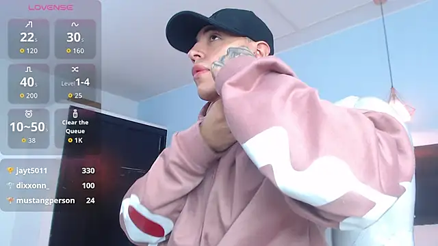 Lobo 17  online show from 10/15/25, 03:39