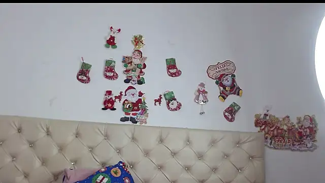 Snapshot of marlymilf6 chatting on 12/28/24, 02:53 marlymilf6 online show from 12/28/24, 02:53