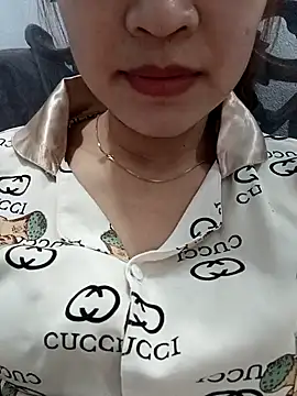 Snapshot of AssAsiancute chatting on 01/05/25, 11:48 AssAsiancute online show from 01/05/25, 11:48