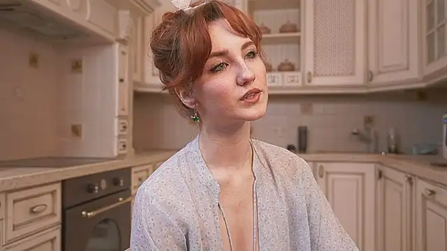 EsmaCrumbley online show from 02/21/25, 04:18