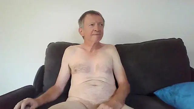 naturiste974 online show from 02/05/26, 08:19