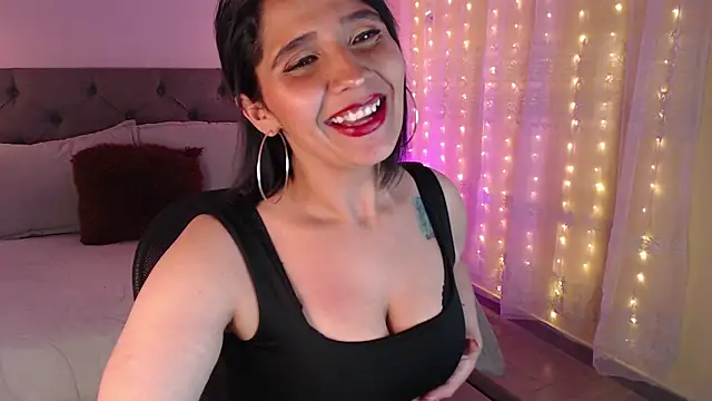 emily leinner online show from 12/22/25, 01:46