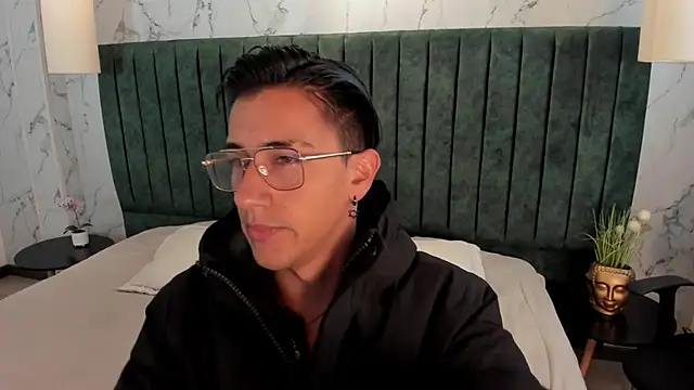 Andy Joy  online show from 10/04/25, 11:08